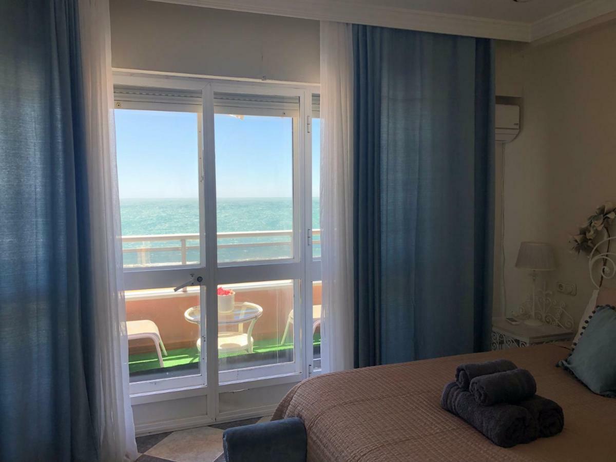 Apartamento Luxury Oceanfront Triplex In Cádiz Exterior foto